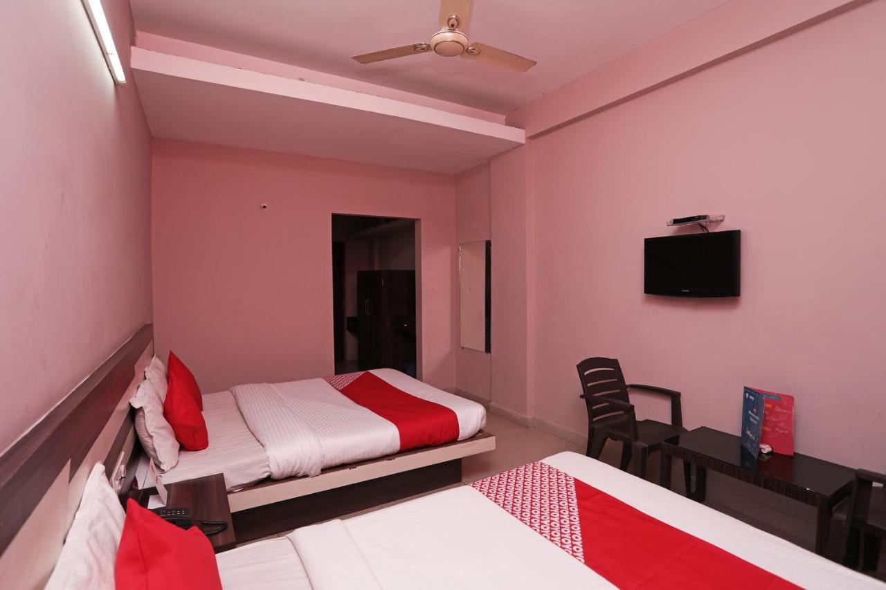Oyo 6274 Hotel Janaki Residency Puri Exterior foto